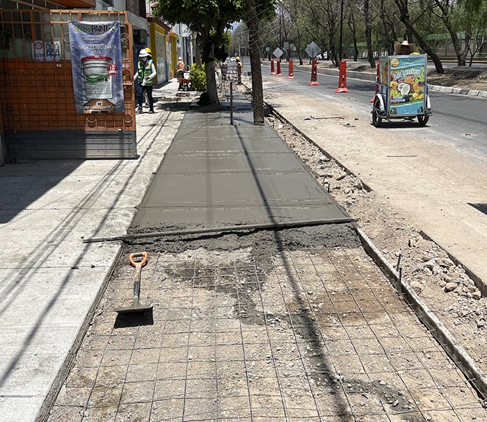 Construccion y rehabilitacion de banquetas