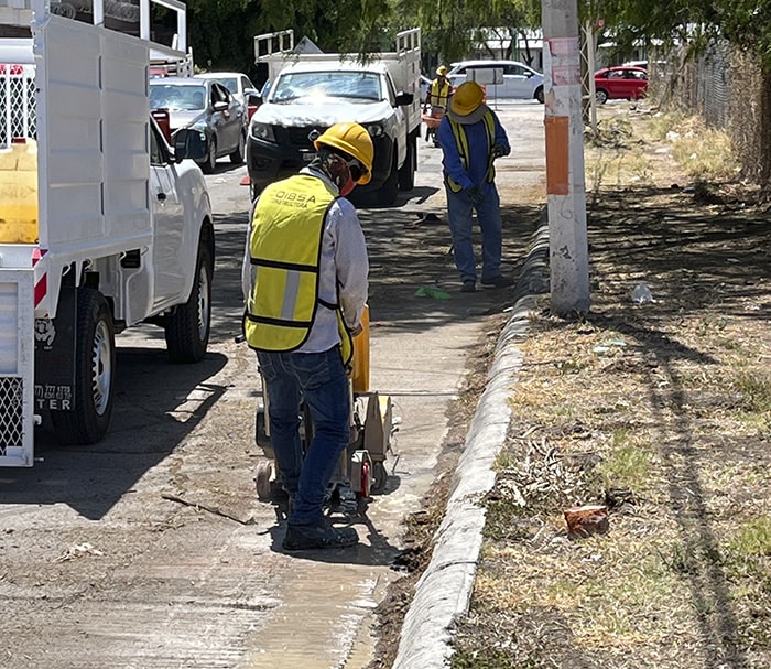 Construccion y rehabilitacion de banquetas